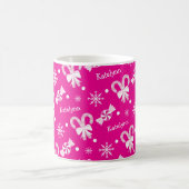 Hot Pink Peppermint Candy Cane Snowflakes Name Kaffeetasse (Mittel)