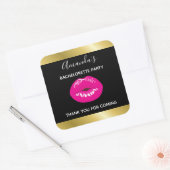 Hot Pink Shiny Lipno on Black Bacheloretto Quadratischer Aufkleber (Umschlag)