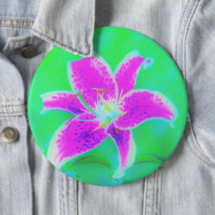 Hot Pink Stargazer Liege auf Türkis und Grün Button