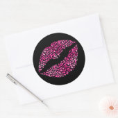 Hot Pink und Black Leopard Spots Lipstick Runder Aufkleber (Umschlag)