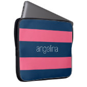 Hot Pink und Marine Moderne Rugby Streifen mit Nam Laptopschutzhülle (Vorne Rechts)