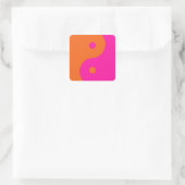 Hot Pink und Orange Yang Quadratischer Aufkleber (Tasche)