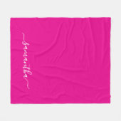 Hot Pink und White Elegant Script Signature Name Fleecedecke (Vorderseite (Horizontal))