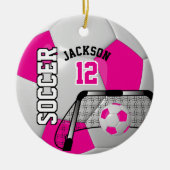Hot Pink und White Soccer Ball Keramik Ornament (Vorne)