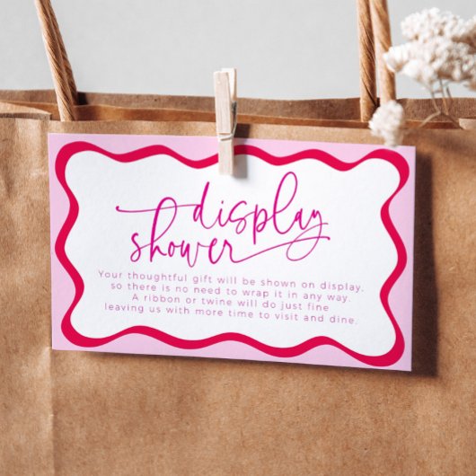 Hot Pink Wavy Border Unverpacktes Gift Brautparty Begleitkarte