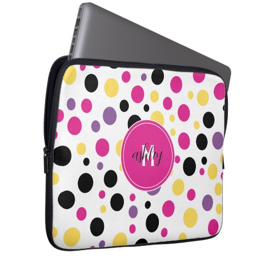Hot Pink White Monogram Polka Dots Laptopschutzhülle (Vorne Rechts)