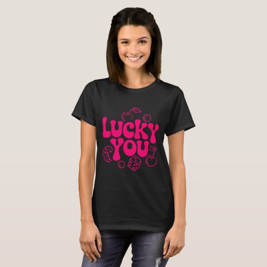 Hot Pink y2k Cherries and Dice Trendy Lucky You T-Shirt (Vorne ganz)