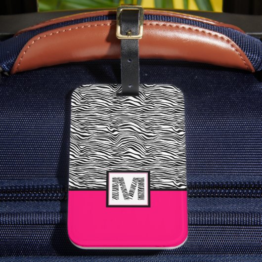 Hot Pink 🦓 Zebra Print Monogram Gepäckanhänger (Vorderseite Insitu 2)