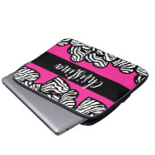 Hot rosa Schwarz-Weiß-Zebra-Muster Herzname Laptopschutzhülle (Vorne Knopf)