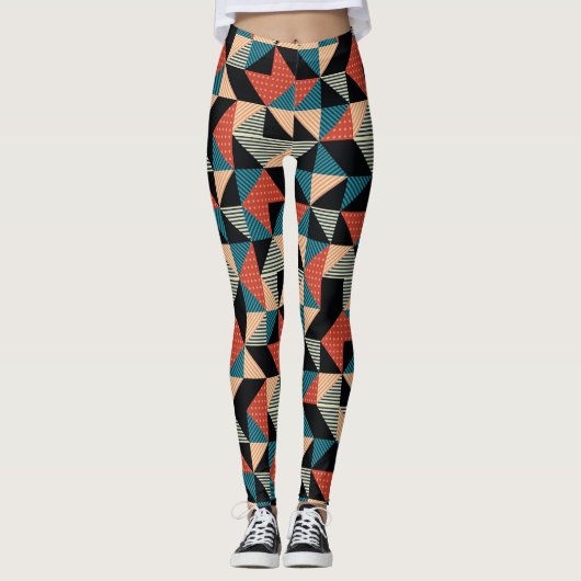 Hot Triangle: Geometrischer Memphis-Stil. Leggings (Vorderseite)