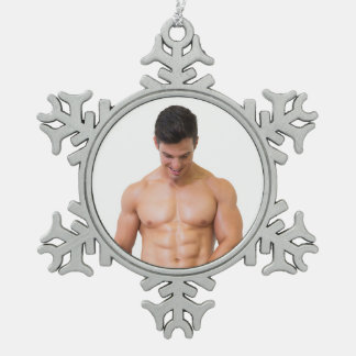 Hot Typ Posen Sexy Shirless Muscle Man Schneeflocken Zinn-Ornament