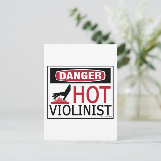 Hot Violinist Postkarte (Stehend Vorderseite)