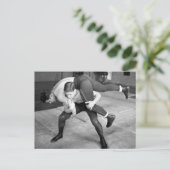 Hot Wrestler Postkarte (Stehend Vorderseite)