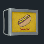 Hotdog Gürtelschnalle<br><div class="desc">Cartoon-Abbildung von Hotdog. Junk Food Kontur Icons Gelbe Muster Hintergrund. Eigener Text.</div>