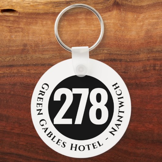 Hotel Name Plus Room Number on a Keychain Schlüsselanhänger (Vorderseite)