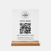 Hotelname Logo und QR Code Services Preise Details Acrylschild (Vorderseite)