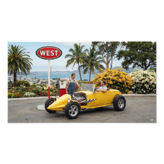 Hotrod an einer Tankstelle Fotodruck