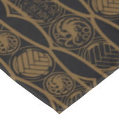 HOUSE OF THE DRAGON Targaryen Stripe Pattern Tischdecke (Schrägansicht)