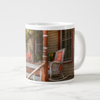 House - Porch - Traditionelles amerikanisches Jumbo-Tasse