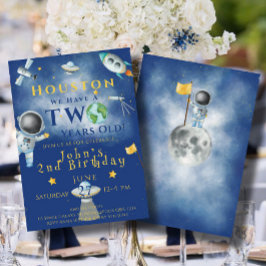 Houston, wir haben einen zwei Jahre alten Raumfahr Einladung