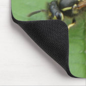 Hoverfly auf der linken Mousepad (Ecke)
