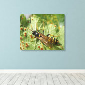 Hoverfly Canvas Print Leinwanddruck (Insitu (Holzboden))