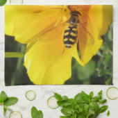 Hoverfly und Blume Küchentücher (Gefaltet)
