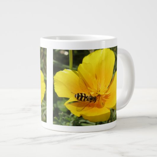 Hoverfly und Blume Tasse (Vorderseite Rechts)