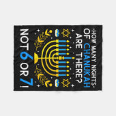 How Many Nights Of Chanukah_ 6 7 Funny Jewish Meme Fleecedecke (Vorderseite (Horizontal))