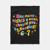How Many Nights Reading 67 Funny Meme Six Seven Te Fleecedecke (Vorderseite)