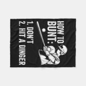 How To Bunt Don't Hit A Dinger Funny Baseball Play Fleecedecke (Vorderseite (Horizontal))