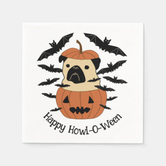 Howl-O-Ween-Mops in einem Jack-O-Lantern mit Flede Serviette