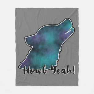 Howl Yeah! Weltraumgalaxie Wolfssilhouette Kopf Fleecedecke