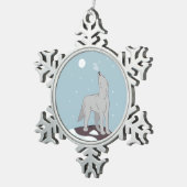 Howling Arctic Wolf Schneeflocken Zinn-Ornament (Rechts)