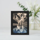 Howling Baby Wolf Moon Mirror Adult Wolf Lover Postkarte (Stehend Vorderseite)
