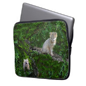 Howling Fox Laptop-Abdeckung Laptopschutzhülle (Vorderseite Links)