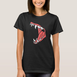 Howling Snarling Wolf Canine Mouth Beängstigender  T-Shirt