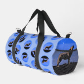Howling Wolf im Winter - Original Wildlife Art Duffle Bag (Rechte Ecke)