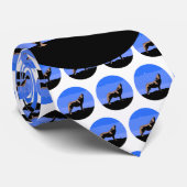 Howling Wolf im Winter - Original Wildlife Art Krawatte (Gerollt)