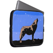 Howling Wolf im Winter - Original Wildlife Art Laptopschutzhülle (Vorne Rechts)