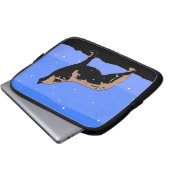 Howling Wolf im Winter - Original Wildlife Art Laptopschutzhülle (Vorne Knopf)
