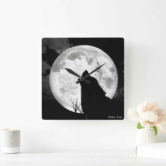 Howling Wolf Quadratische Wanduhr (Zuhause)