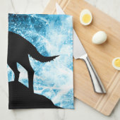 Howling Wolf Winter schneeblauer Rauch Abstrakt Geschirrtuch (Viertel Falte)