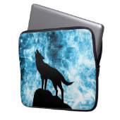 Howling Wolf Winter schneeblauer Rauch Abstrakt Laptopschutzhülle (Vorderseite Links)