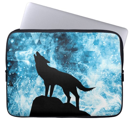 Howling Wolf Winter schneeblauer Rauch Abstrakt Laptopschutzhülle (Vorderseite)