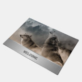 Howling Wolves Fußmatte (Schrägansicht)