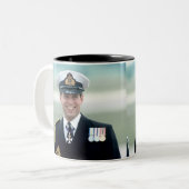 HRH Prinz Andrew Zweifarbige Tasse (Vorderseite Links)