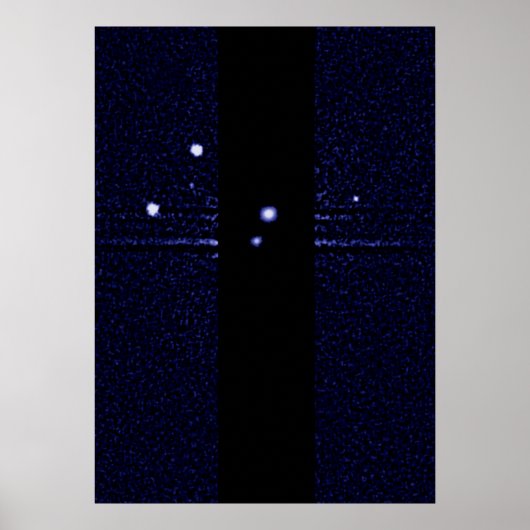 Hubble entdeckt einen fünften Mond, der Pluto umkr Poster (Vorne)
