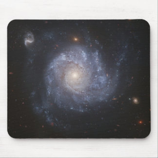 Hubble reißt Bilder einer Pinwheel-Förmigen Mousepad