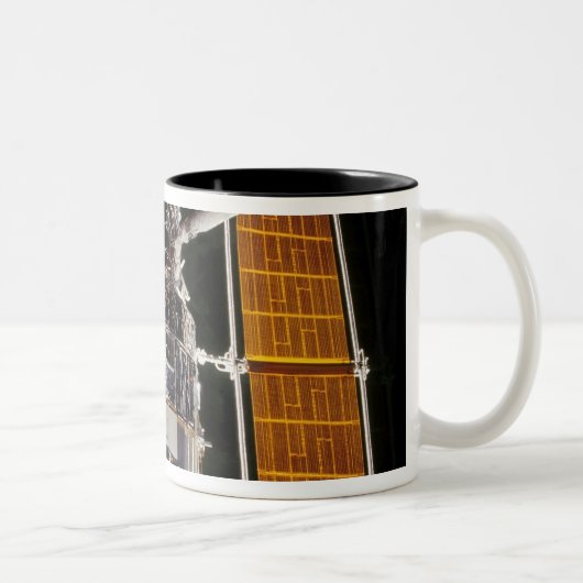 Hubble-Teleskop Zweifarbige Tasse (Rechts)